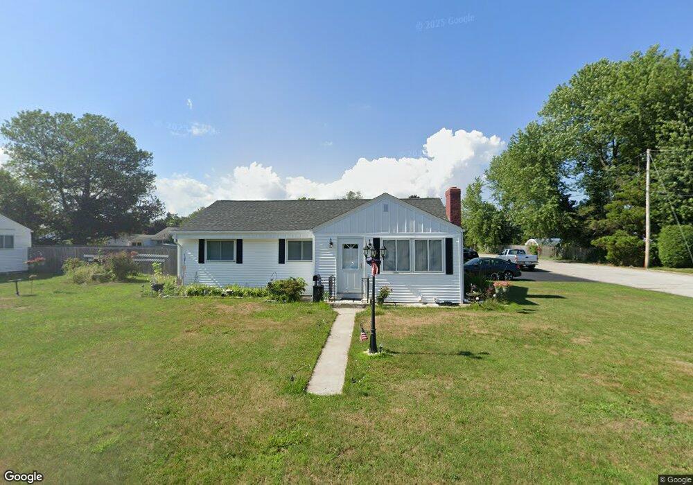 43 Blanchard Ave, Warwick, RI 02888 - photo 1