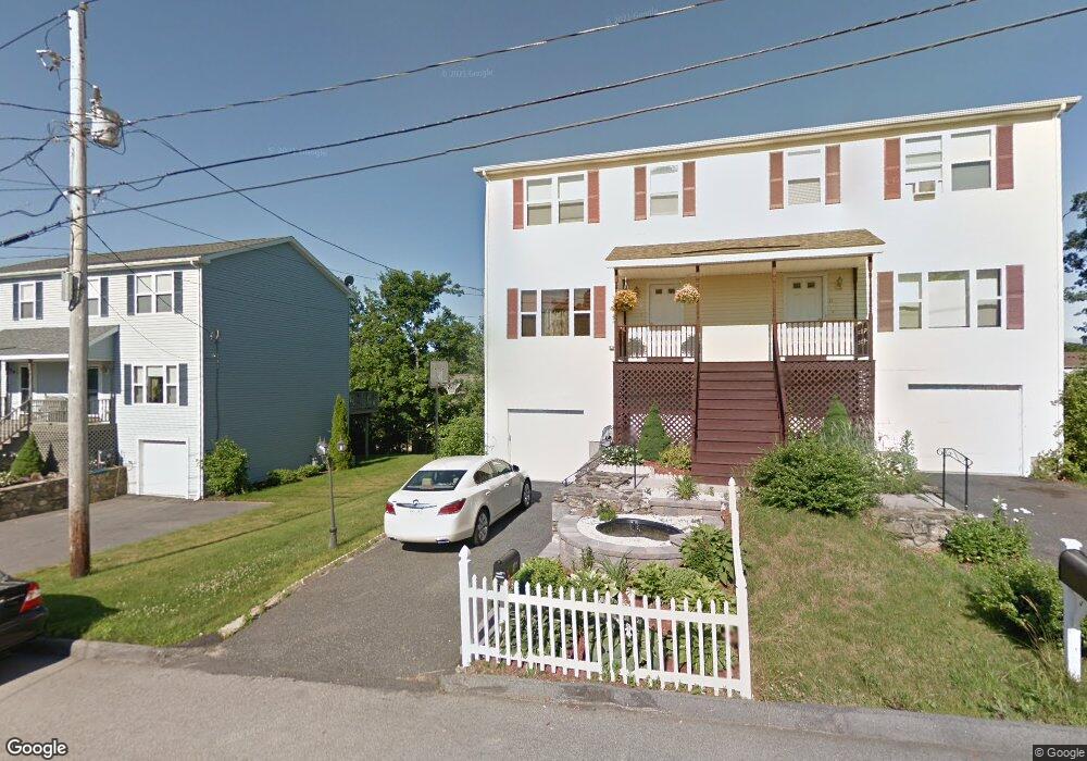 9 Arrowsic St, Worcester, MA 01606 - photo 1