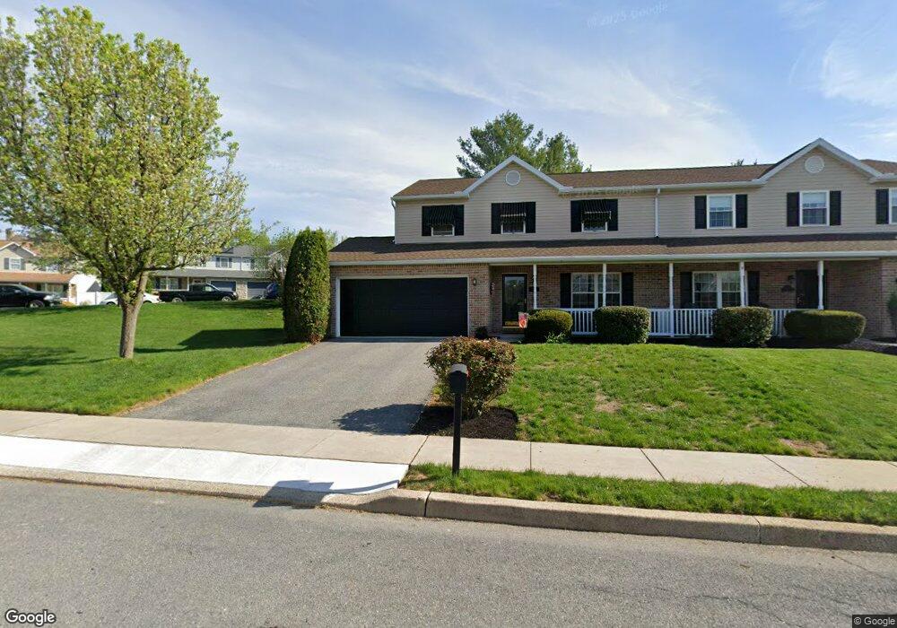 1000 Amity Cir, Reading, PA 19605 - photo 1