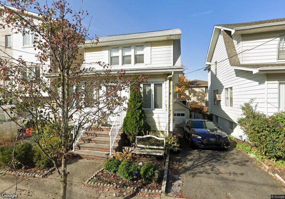 761 Jefferson Ave, Cliffside Park, NJ 07010 - photo 1