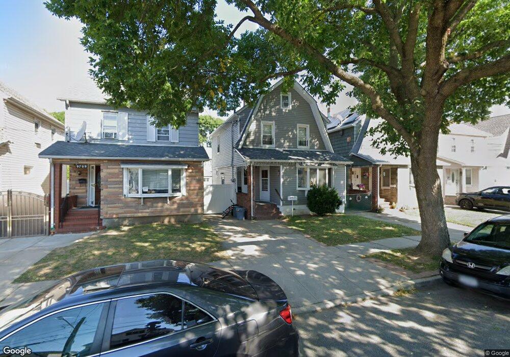 97-11 134th Ave unit 2, Jamaica, NY 11417 - photo 1