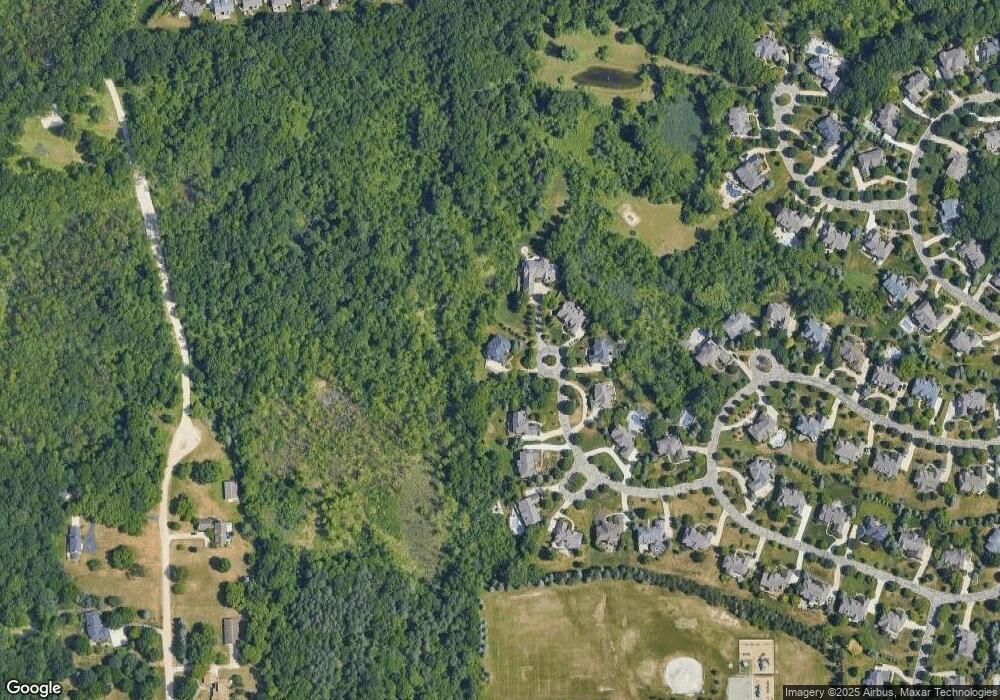 3631 Vineyard Springs Ct, Rochester, MI 48306 - photo 1