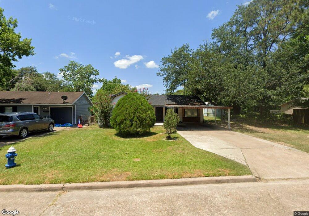 10902 Eddyrock St, Houston, TX 77089 - photo 1