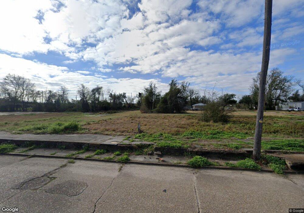 1108 Railroad Ave, Lake Charles, LA 70601 - photo 1