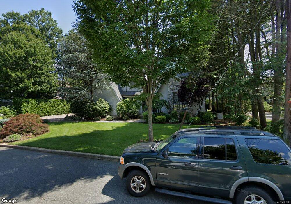 20 Morrison St, Closter, NJ 07624 - photo 1