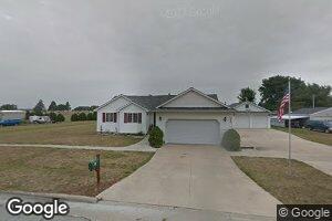410 W 2nd St, Mechanicsville, IA 52306
