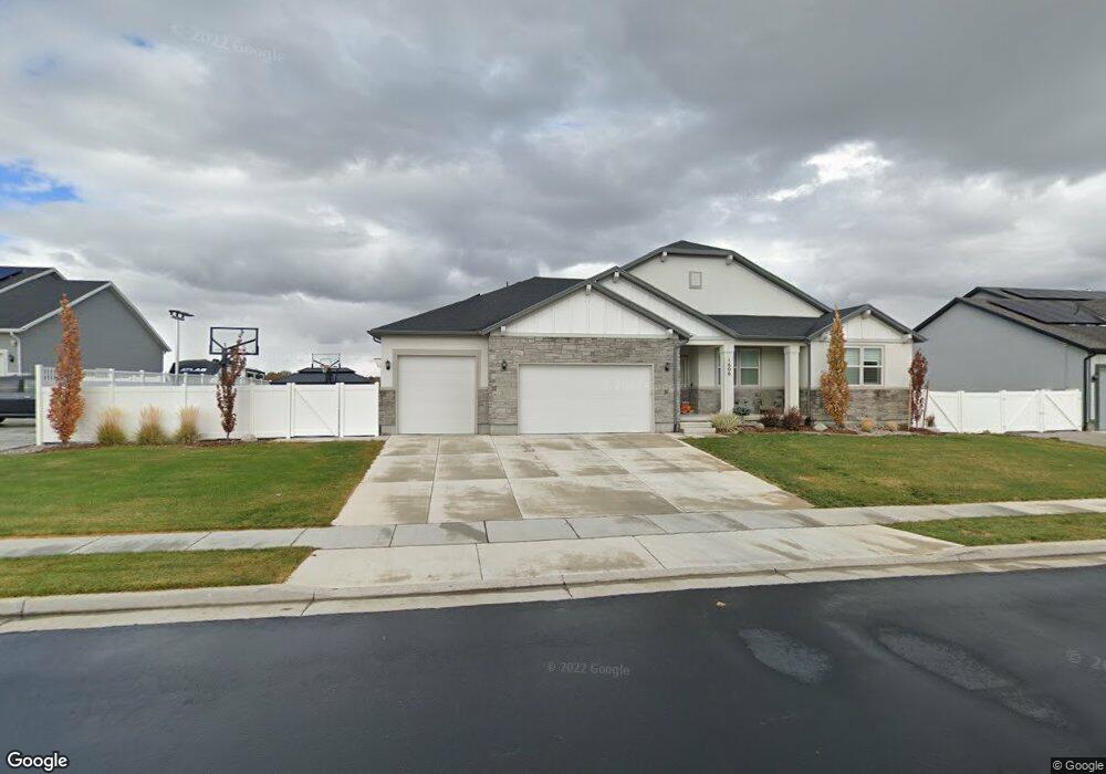 1606 W 425 S, Layton, UT 84041 - photo 1