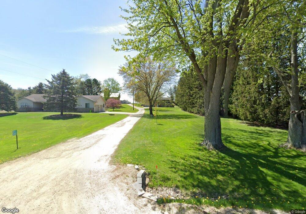 5903 Whalen Rd, Fitchburg, WI 53711 - photo 1