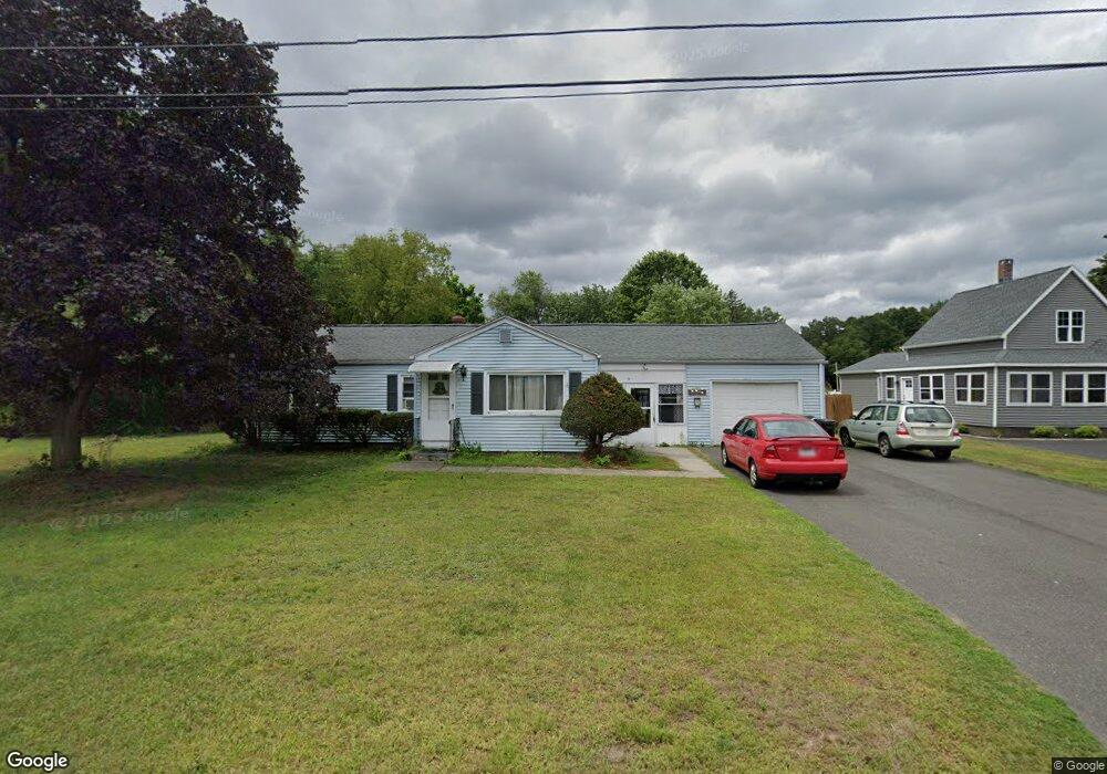 28 Ann St, Chicopee, MA 01020 - photo 1