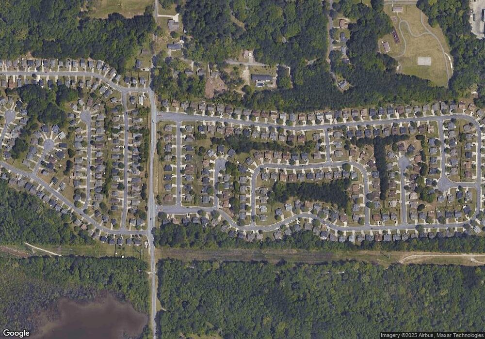 511 Creekview Overlook unit 3, Stockbridge, GA 30281 - photo 1