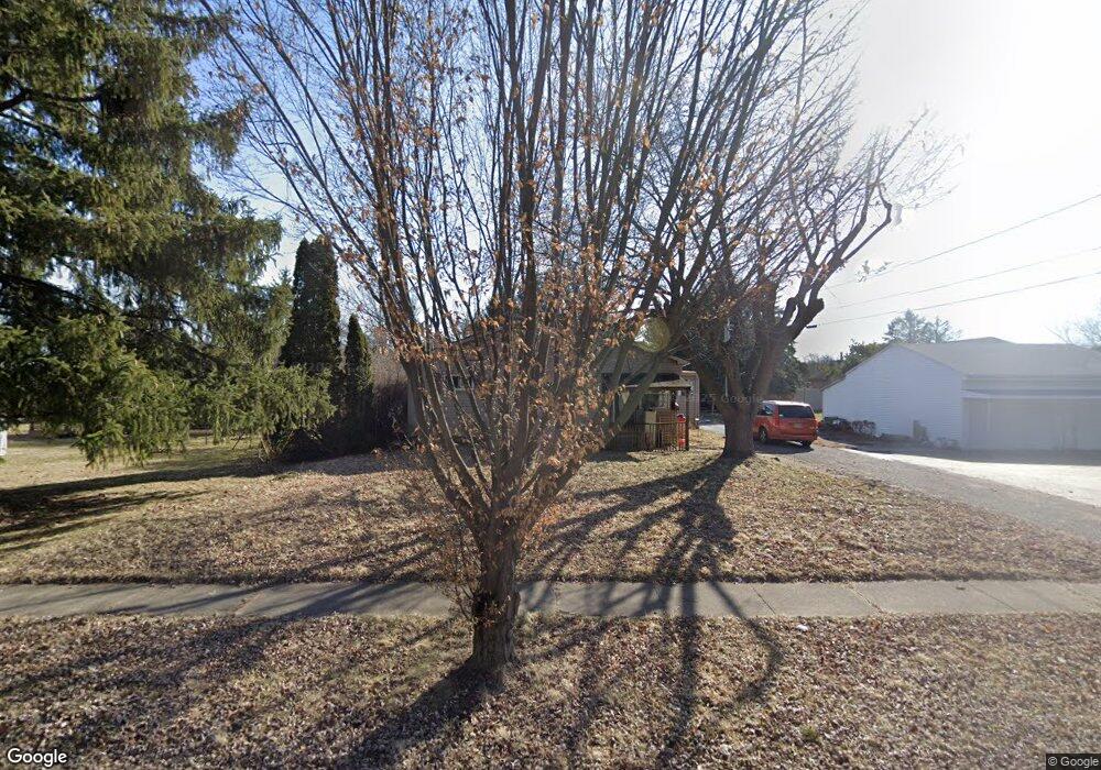 806 S Simon St, Ada, OH 45810 - photo 1