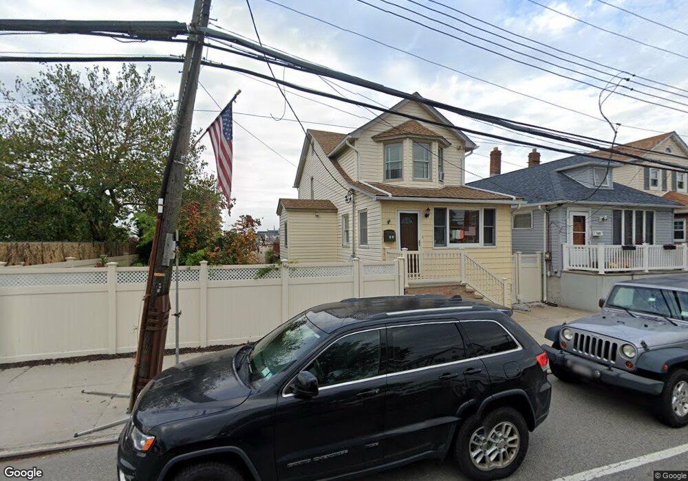 1807 Cross Bay Blvd, Broad Channel, NY 11693 - photo 1
