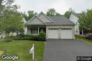 28 Holly House Dr, Helmetta, NJ 08828