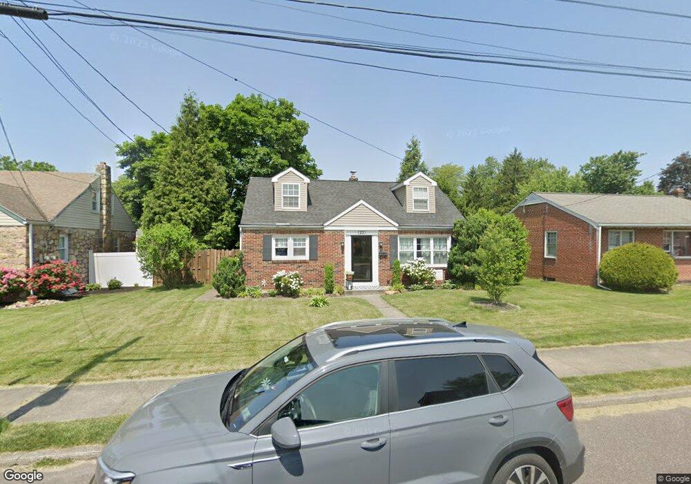 25 Fairview St, Pottstown, PA 19464 - photo 1