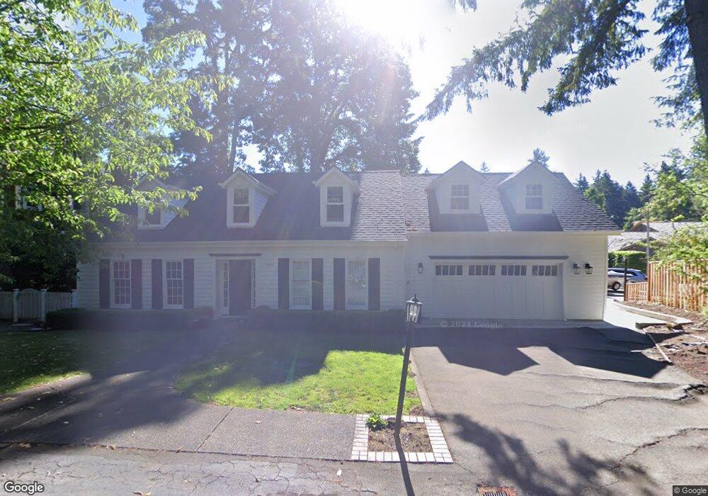 17760 Lake Haven Dr, Lake Oswego, OR 97035 - photo 1