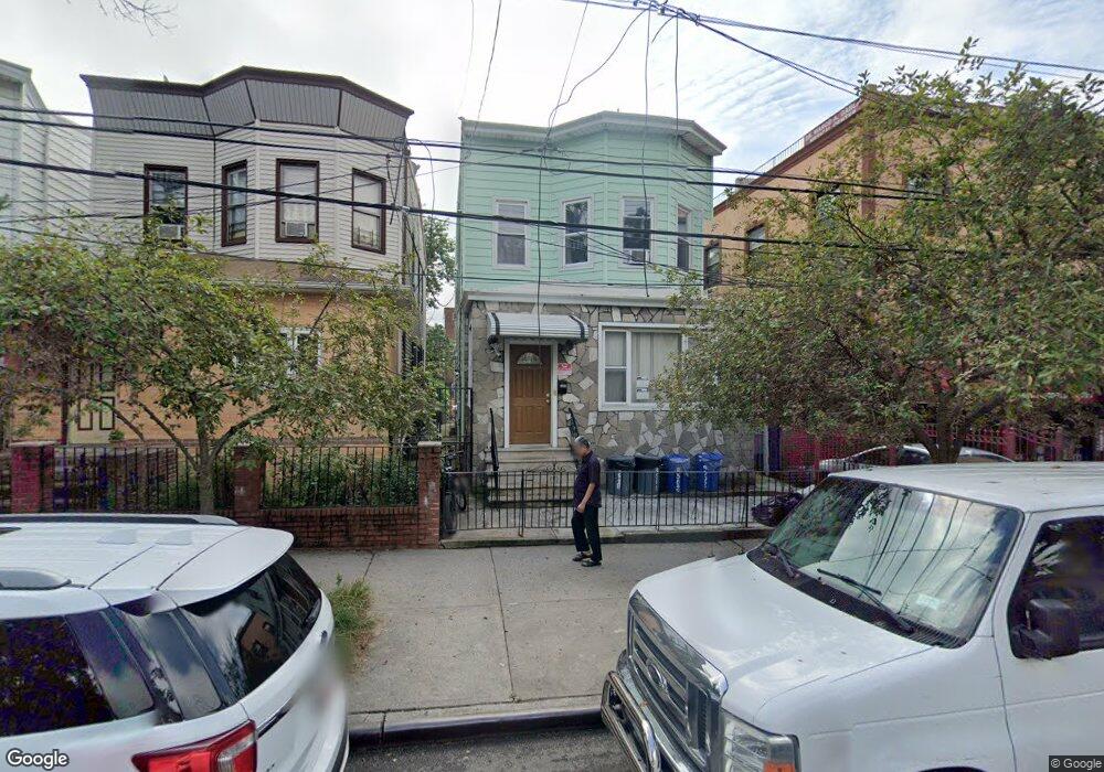 9508 40th Rd, Elmhurst, NY 11373 - photo 1