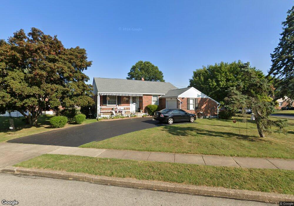 408 Sir Galahad Dr, Brookhaven, PA 19015 - photo 1