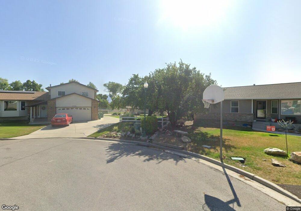 11701 S 2260 W, Riverton, UT 84065 - photo 1