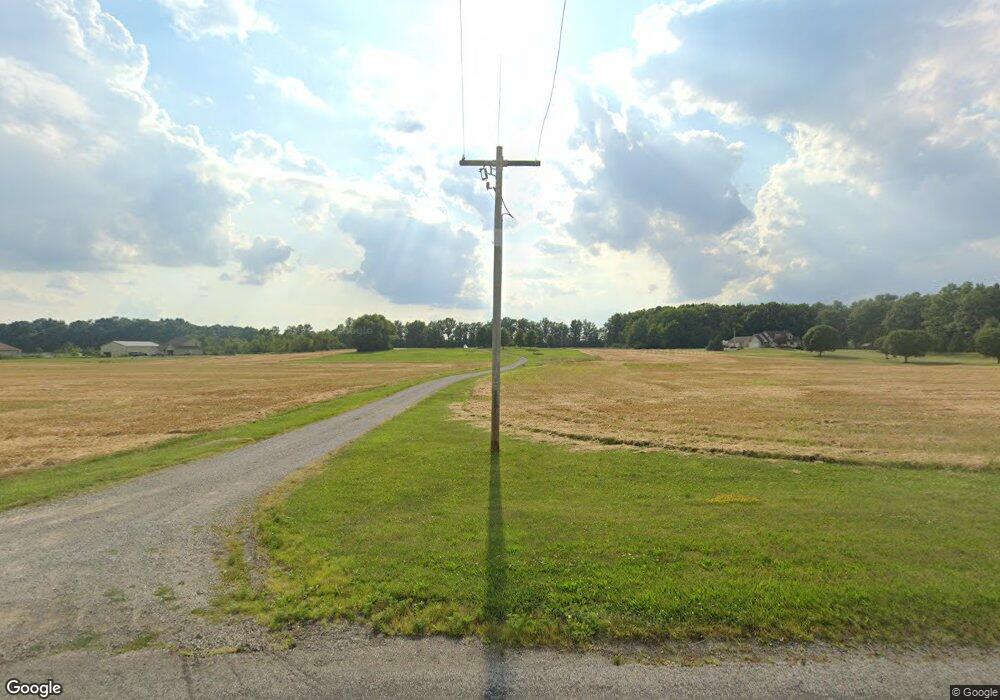 12206 Marion Center Rd, Hoagland, IN 46745 - photo 1