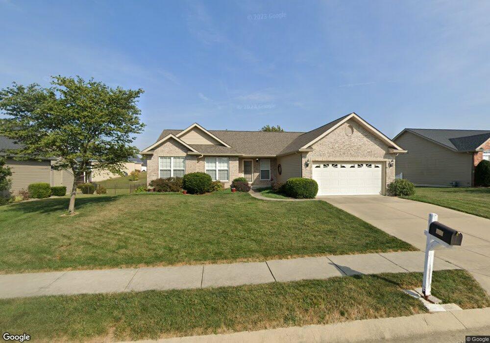 1868 Wellington Ln, Maryville, IL 62062 - photo 1