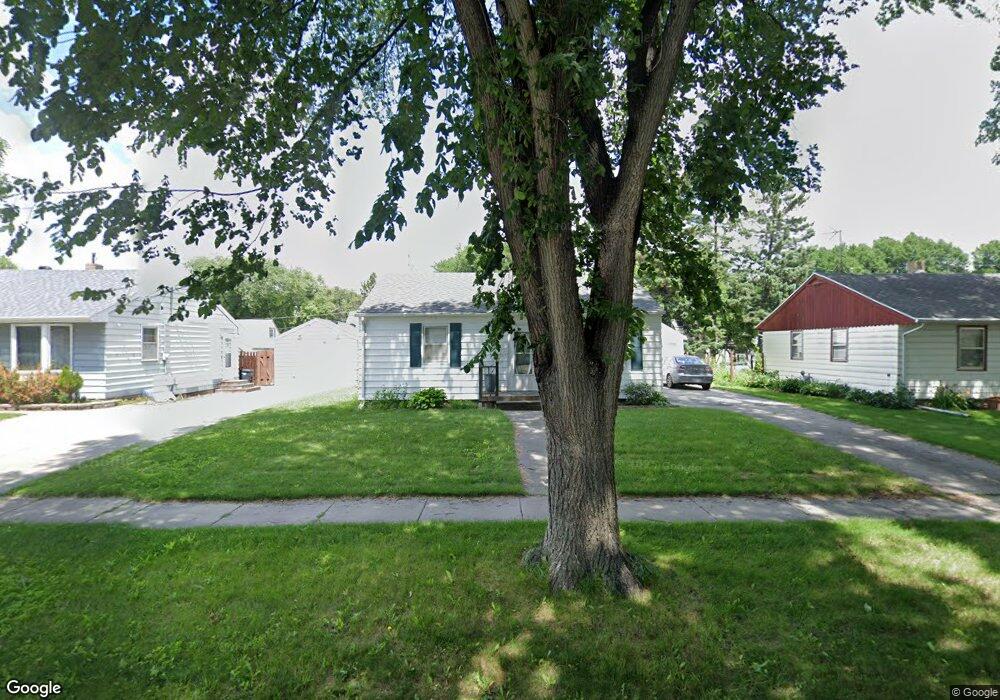 1905 12th Ave S, Fargo, ND 58103 - photo 1
