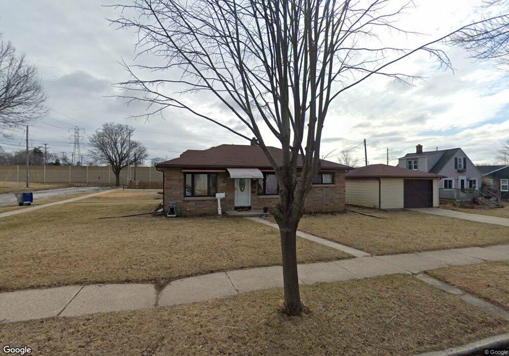 4110 S 5th St, Milwaukee, WI 53207 - photo 1