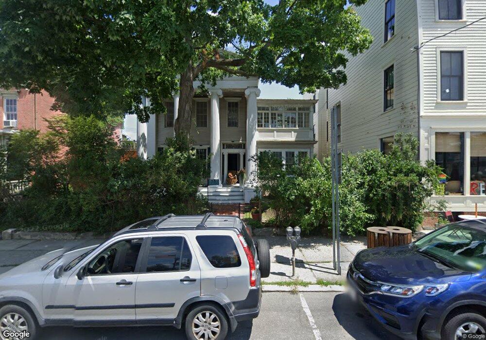 740 Warren St, Hudson, NY 12534 - photo 1