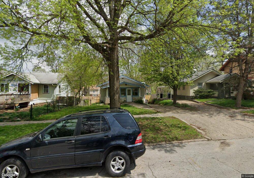 663 27th St, Des Moines, IA 50312 - photo 1