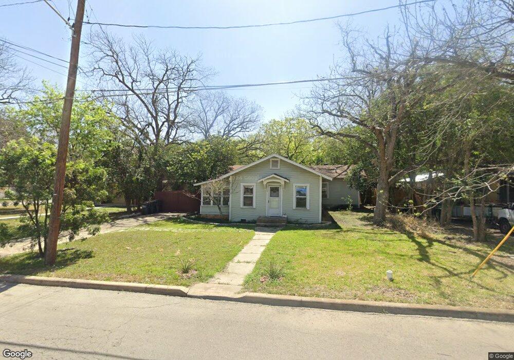 1109 W Martin Luther King Dr, San Marcos, TX 78666 - photo 1