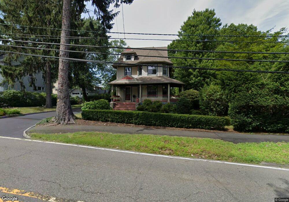 26 Wyckoff Ave, Wyckoff, NJ 07481 - photo 1