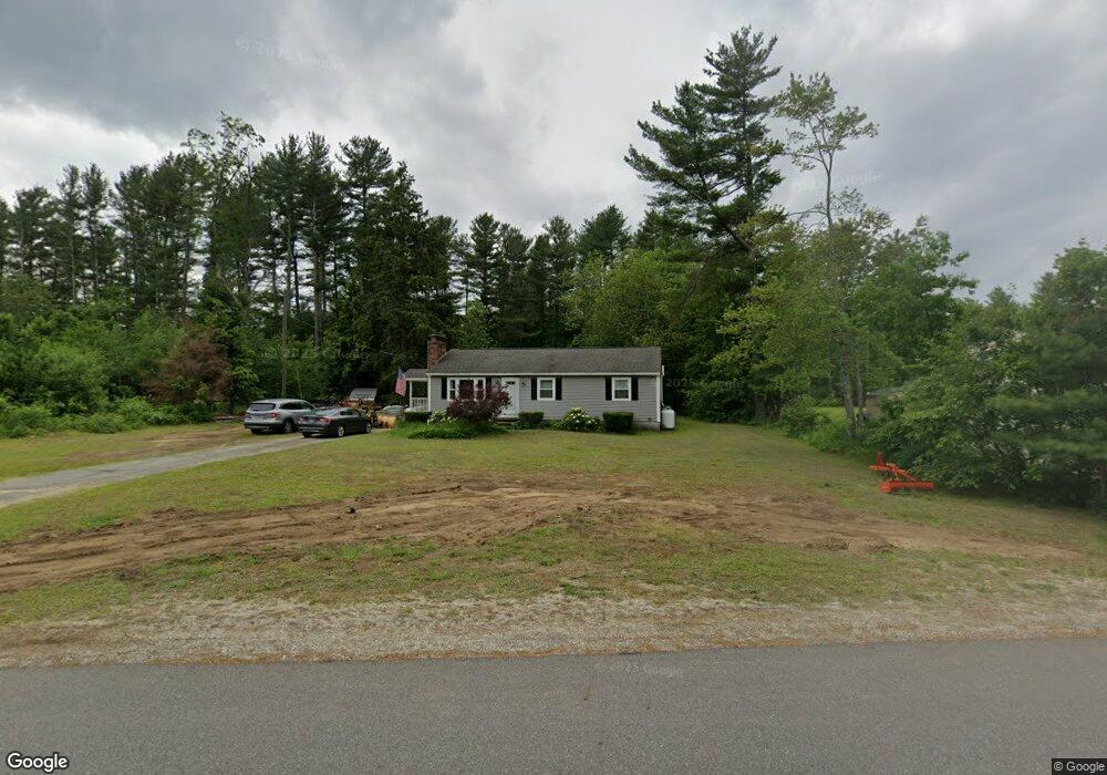 4 Kokokehas Cir, Litchfield, NH 03052 - photo 1