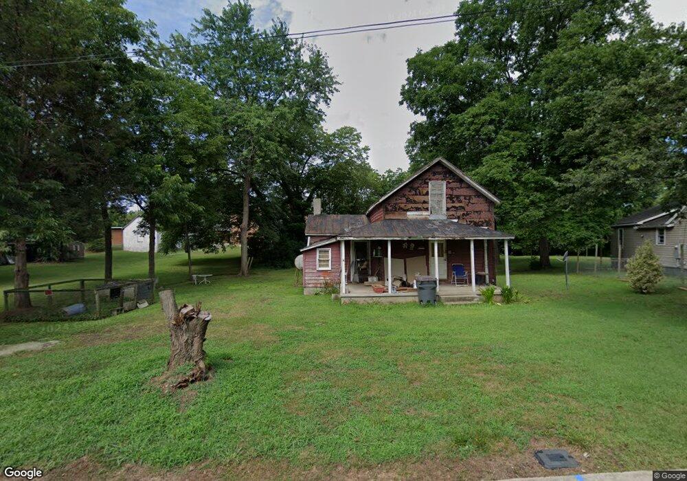 515 Mccoy St, Reidsville, NC 27320 - photo 1