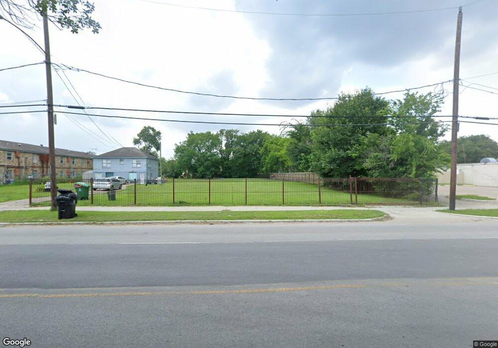 8289 Park Place Blvd, Houston, TX 77017 - photo 1