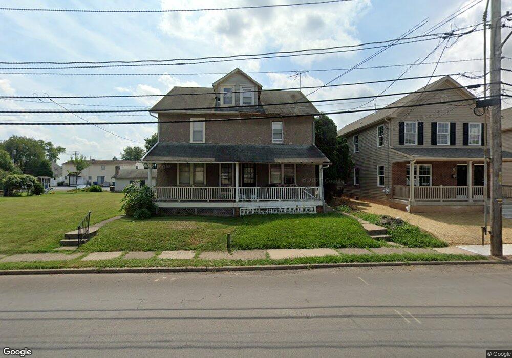 412 W 7th St, Lansdale, PA 19446 - photo 1