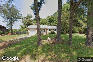 7279 Leigh Dr, Hayes, VA 23072