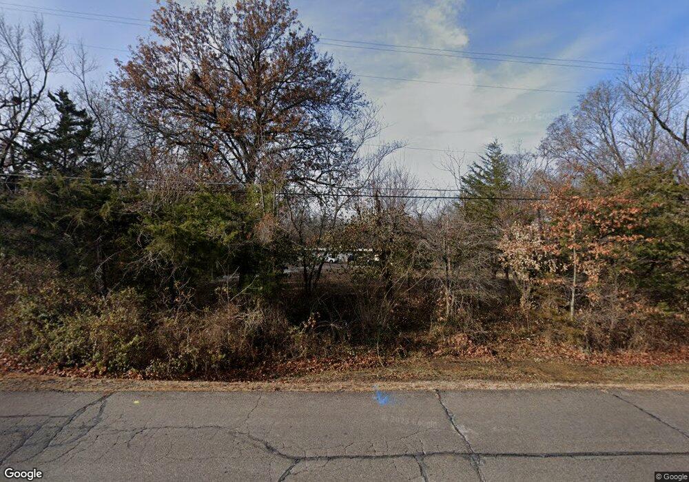 400 Leawood N A, Parsons, KS 67357 - photo 1