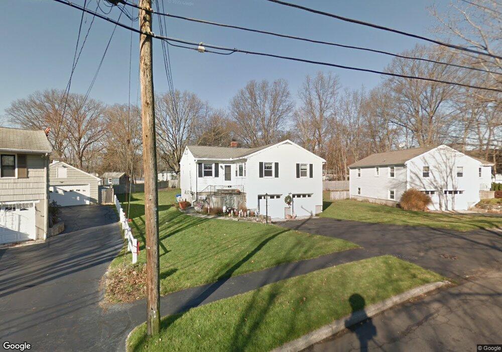 13 Heather Ln, Norwalk, CT 06851 - photo 1