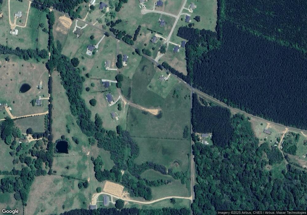 1022 Twin Oaks Dr, McComb, MS 39648 - photo 1