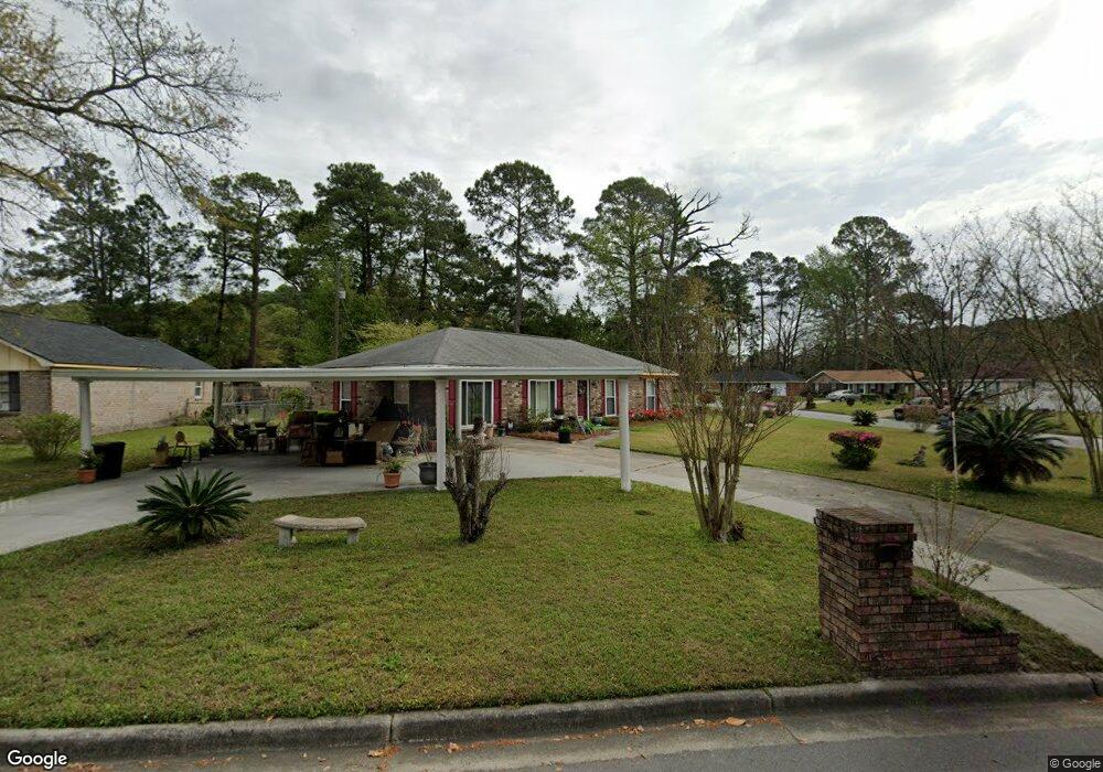6 Robin Hood Dr, Savannah, GA 31406 - photo 1