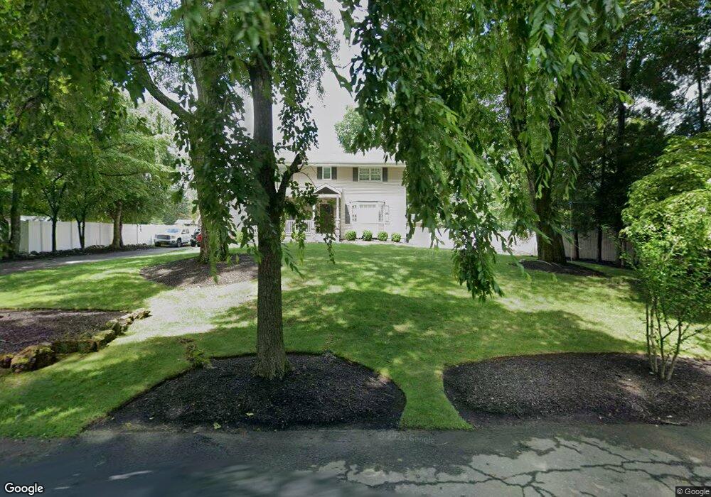 5 Merritt Dr, Nanuet, NY 10954 - photo 1