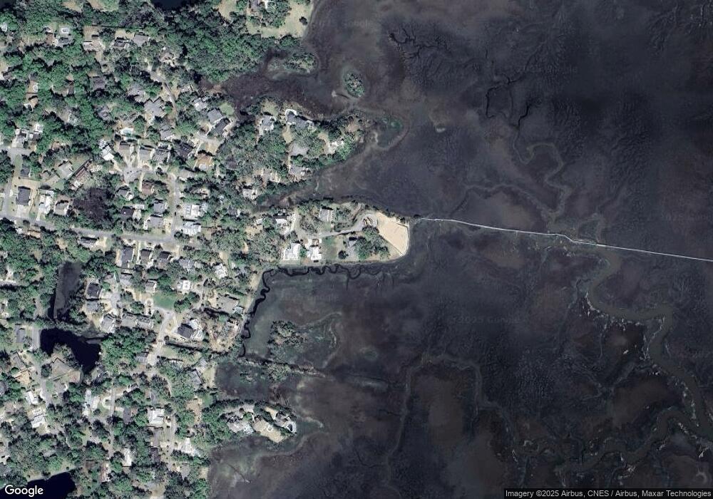 298 Mcintosh Ave, Saint Simons Island, GA 31522 - photo 1