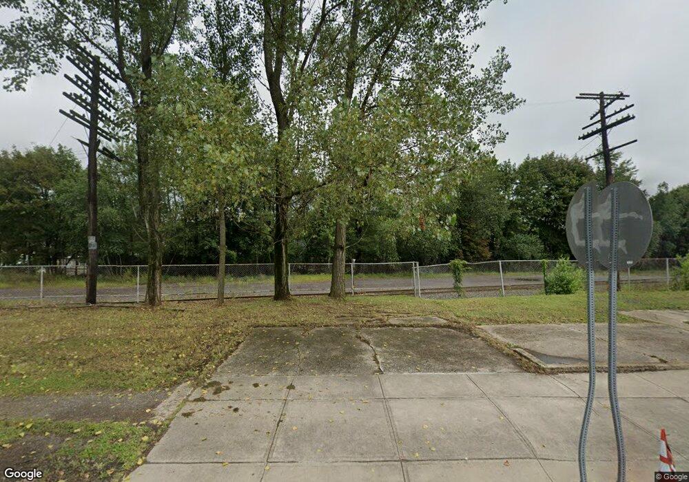 345 E Broad St, West Hazleton, PA 18202 - photo 1