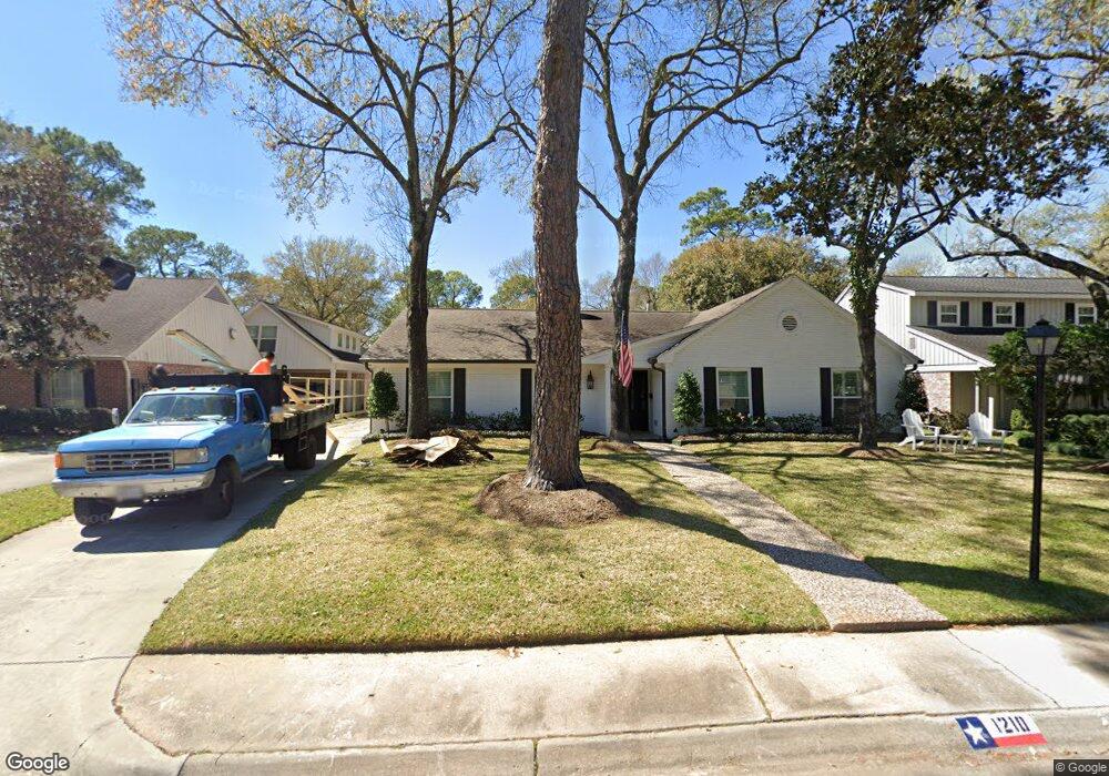 1210 Briarbrook Dr, Houston, TX 77042 - photo 1
