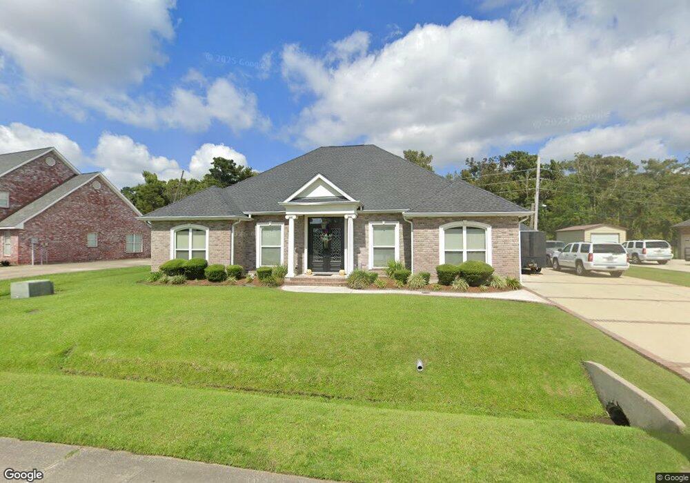 572 Willowridge Dr, Luling, LA 70070 - photo 1