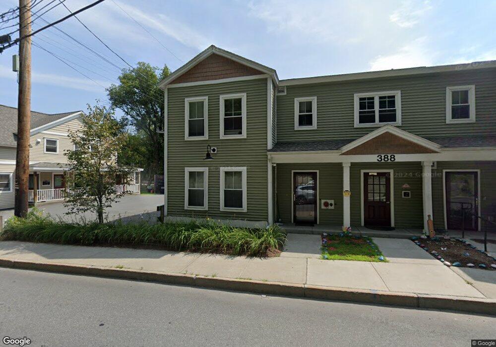 374 S Main St, White River Junction, VT 05001 - photo 1