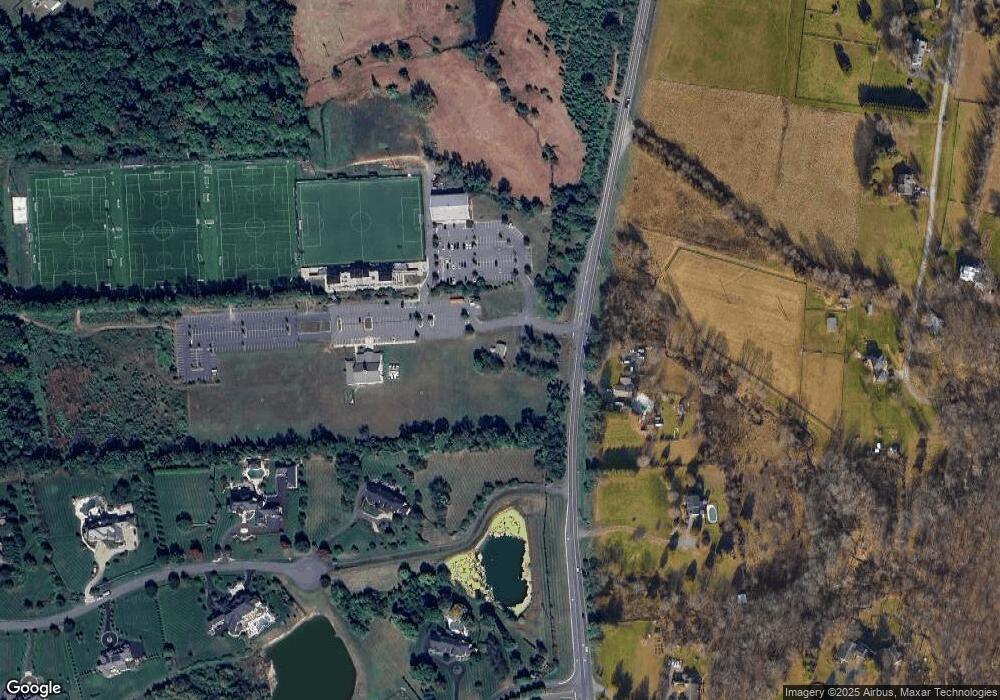 19615 Evergreen Mills Rd, Leesburg, VA 20175 - photo 1