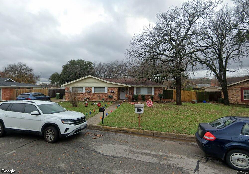 641 Circleview Dr S, Hurst, TX 76054 - photo 1