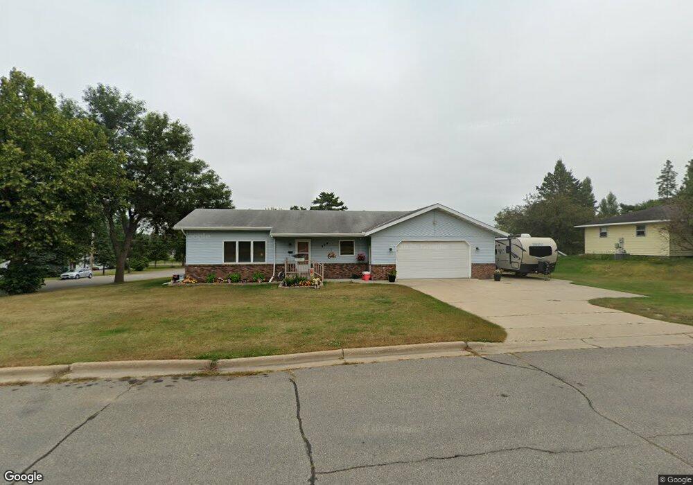 504 SE 1st Ave, Grand Rapids, MN 55744 - photo 1