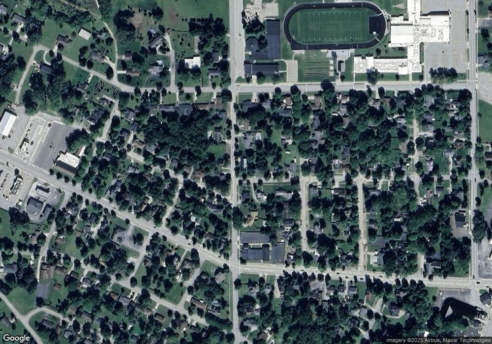 524 W Oak St unit Bldg-Unit, Vassar, MI 48768 - photo 1