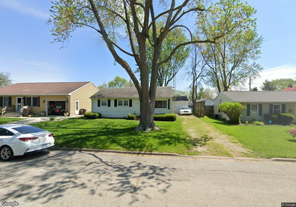 152 Debruler Dr, Lincoln, IL 62656 - photo 1